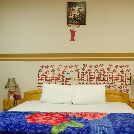 Hotel Francilia Кейп Коуст Екстериор снимка